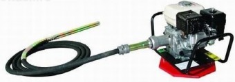 Inchiriere VIBRATOR DE BETON Enar VIB-BAR cu motor Honda